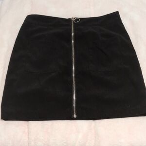SHEIN Black Mini Skirt with Zipper